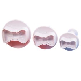 2 Sets Bow Tie Shape  Pastry Cookie Stampers Fondant Biscuits Mold Cookie Cutters - Default